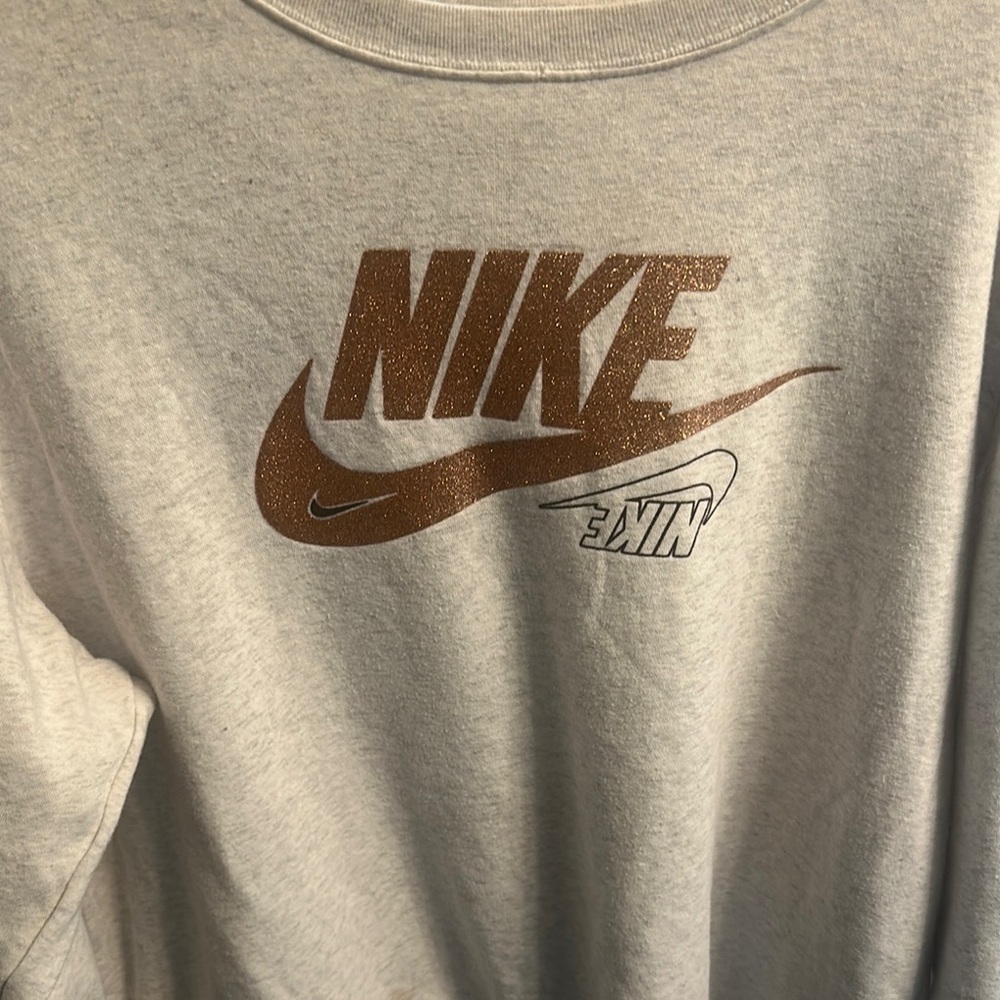 Nike Heather Gray Sweatshirt with Gold Logo